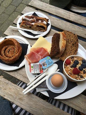 Lauras Bakery Vaernedamsvej